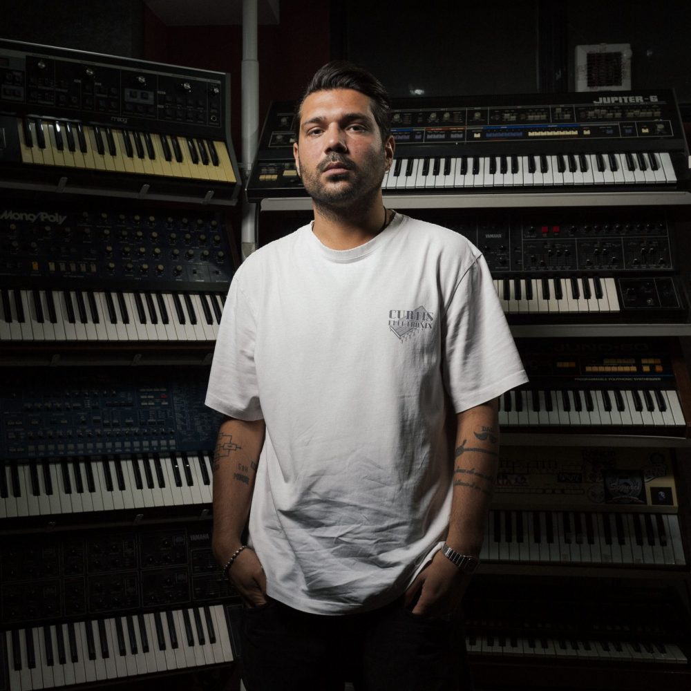 _CHM7637